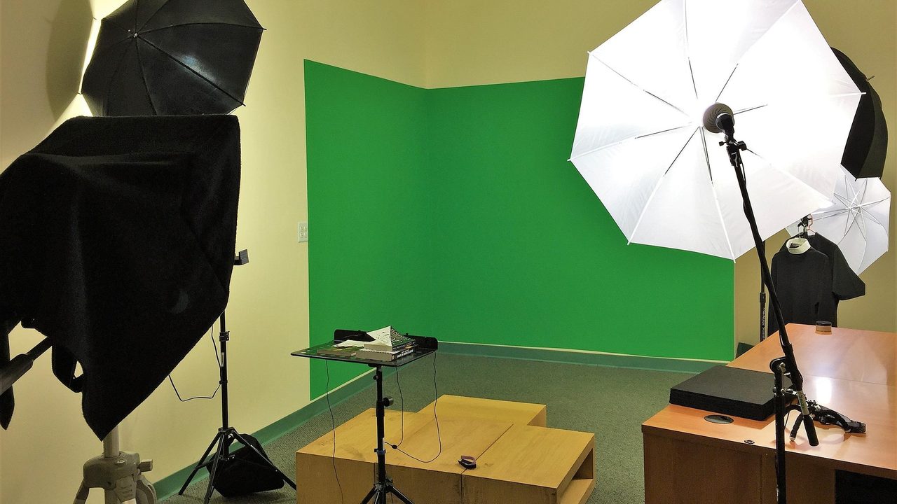 How To Make Money On YouTube Without Showing Your Face